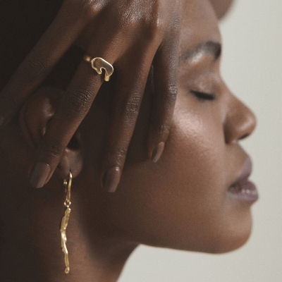 SIA SIGNET RING