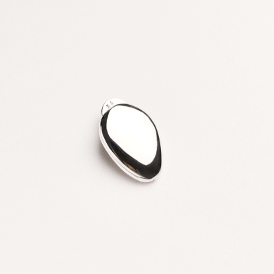 SIA Brooch 2