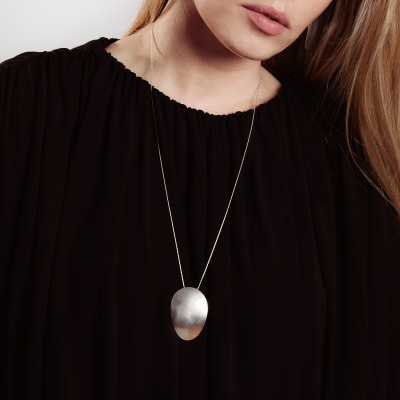 PELURA LARGE COLLIER 2